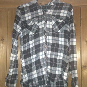 Black and white plaid shirt size medium